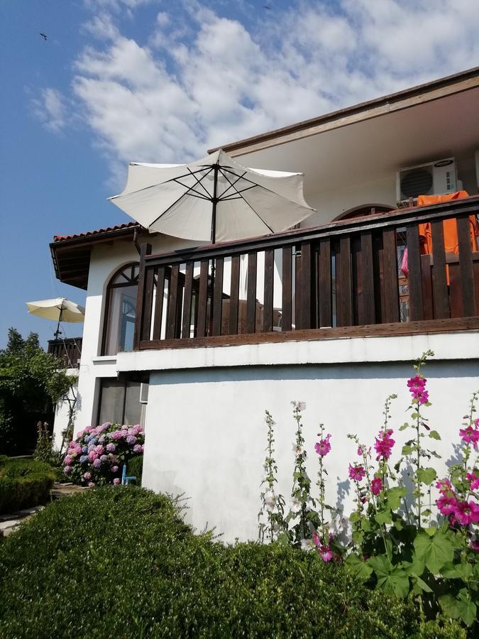 South Beach Villa Sinemoretz Exteriör bild